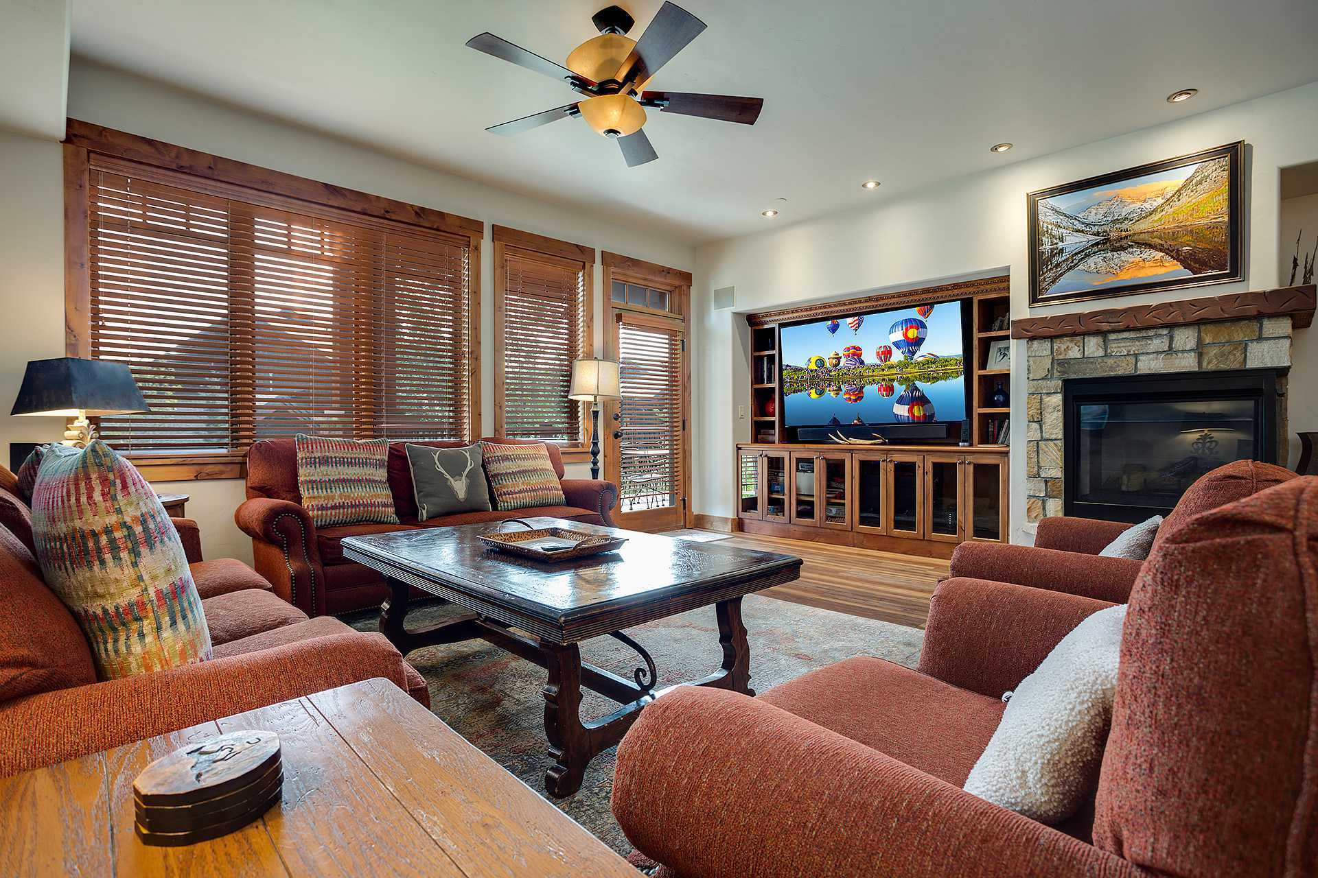 EL5105 | Private Patio with Hot Tub | Winter Shuttle | Close to Skiing | 4 Pools