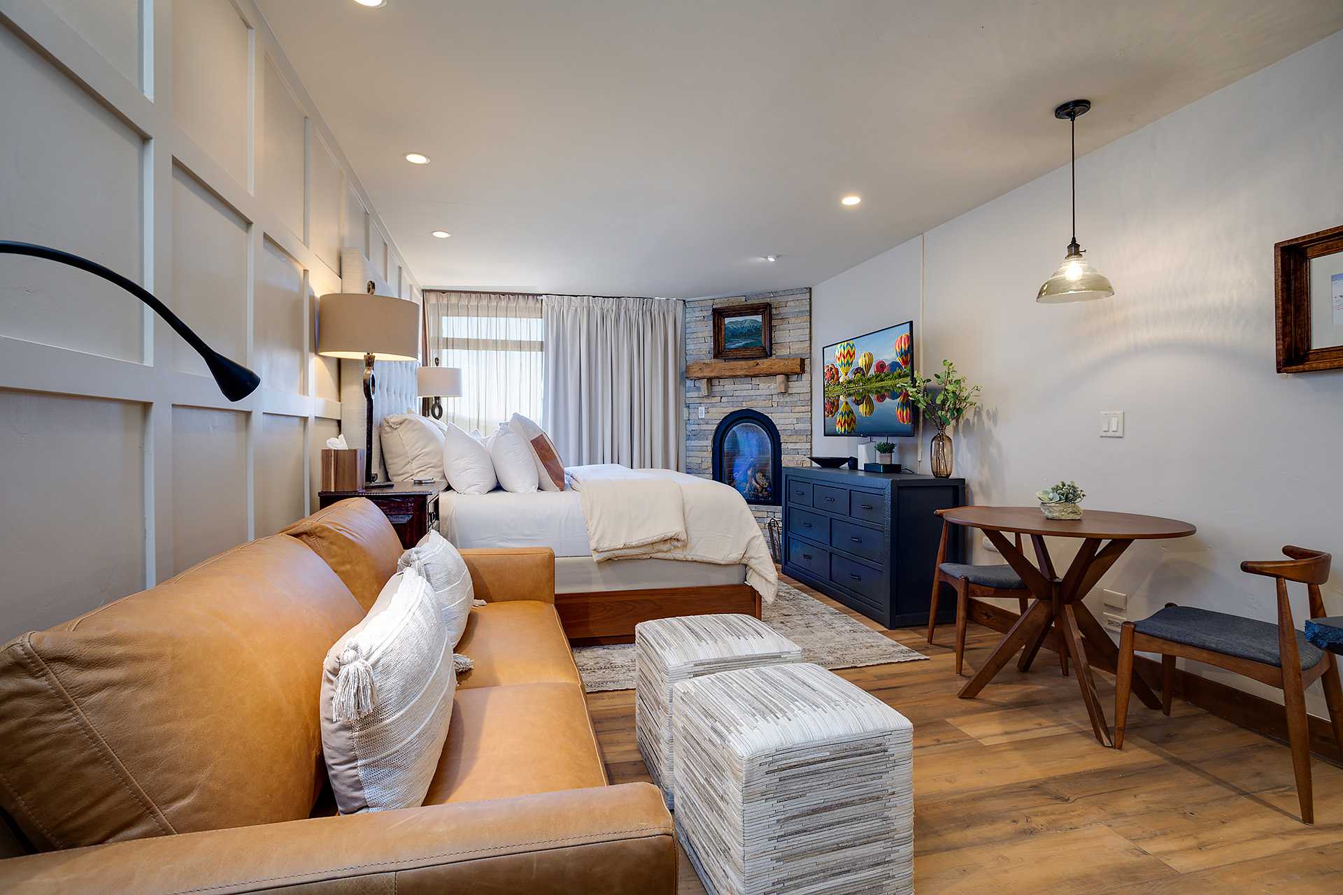 SV601 by Mtn Resorts: Studio suite in luxury hotel!